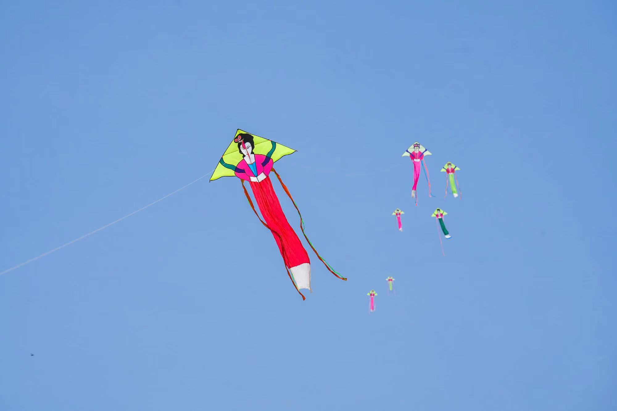 艾尚体育官方入口登录刘关张乱入108将风筝也可以是工艺品传统风筝原来这么“酷”(图4)